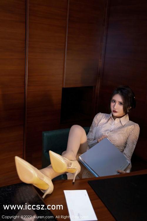 网曝门黑料吃瓜二区,二区吃瓜群众热议事件真相